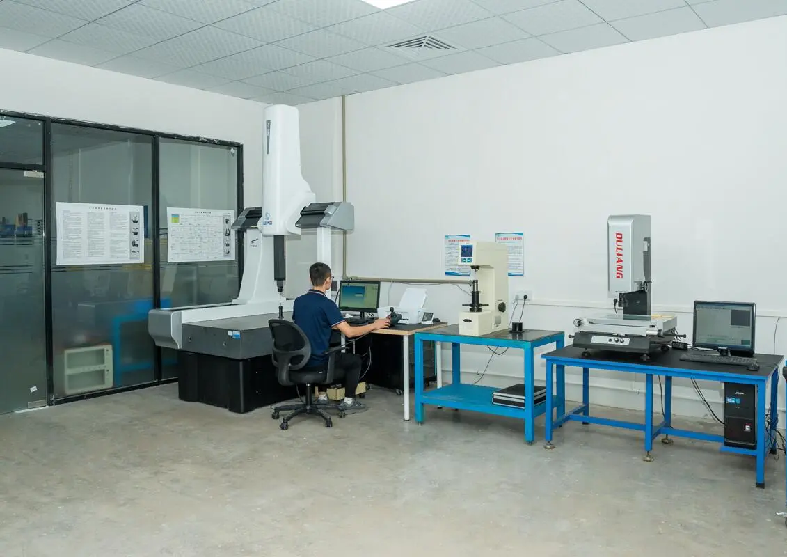 Liquid Injection Molding LIM Tooling LSR Silicone Manufacturing Process