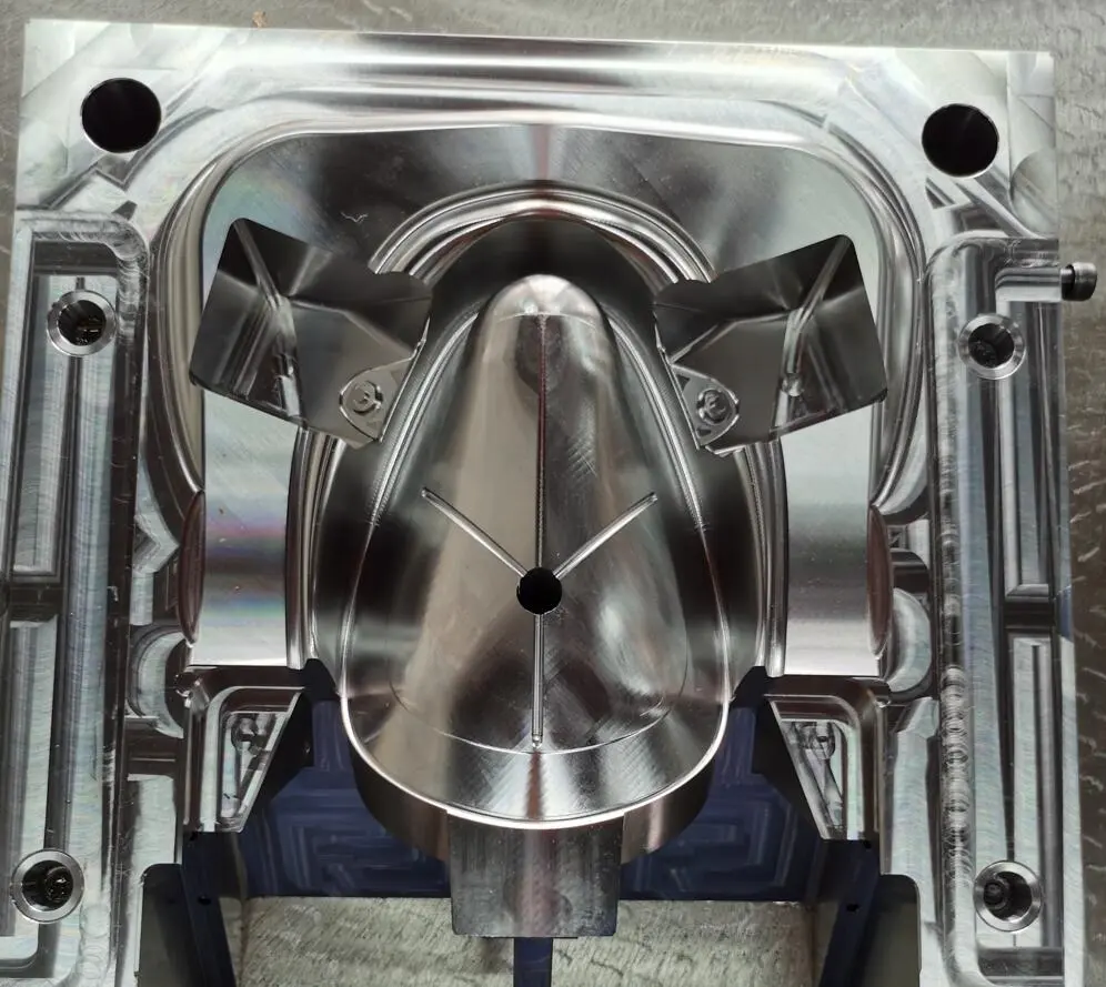 LSR Molding Company | Silicone Injection Molding Manufacturer
